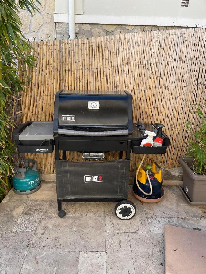 Rdc De Maison Avec Terrasse Barbecue تولون المظهر الخارجي الصورة