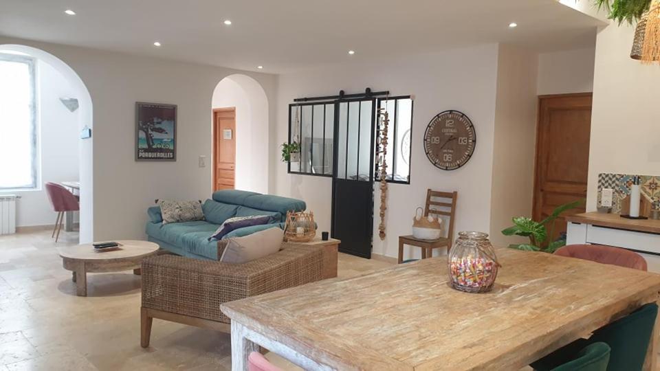 Rdc De Maison Avec Terrasse Barbecue تولون المظهر الخارجي الصورة